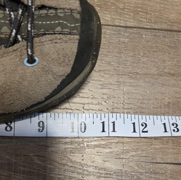 Patagonia ($160) Vibram Trail Hiking Shoes Suede Brown Low Top Outdoor Comfort - Picture 8 of 8